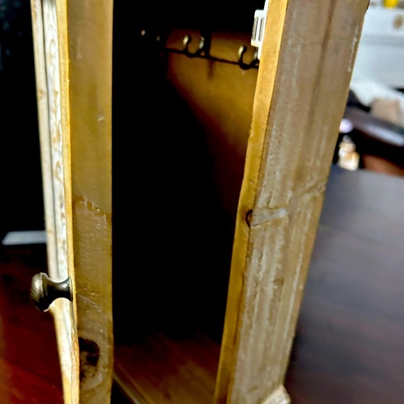 Hanging jockey box! - Picture 4 of 5